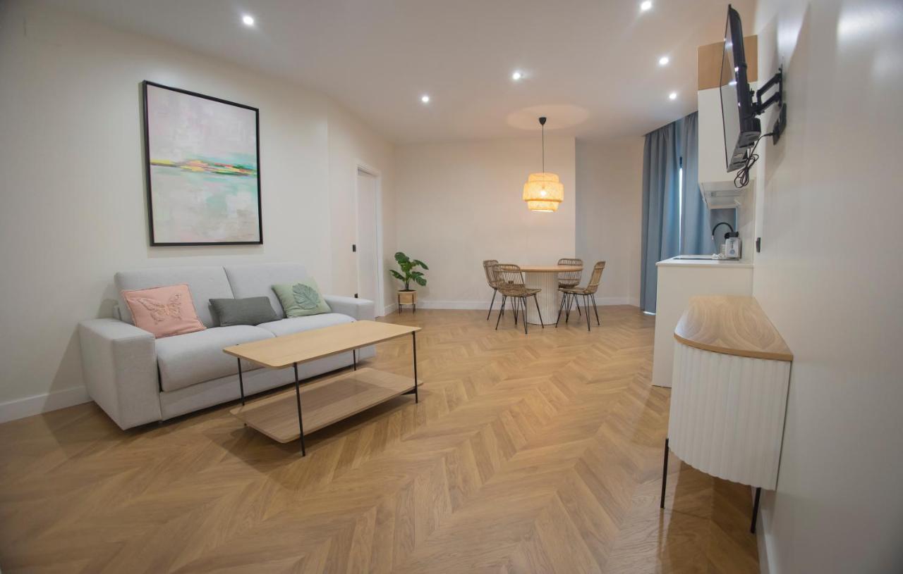 Oikos Apartamentos Turisticos Monesterio Dış mekan fotoğraf